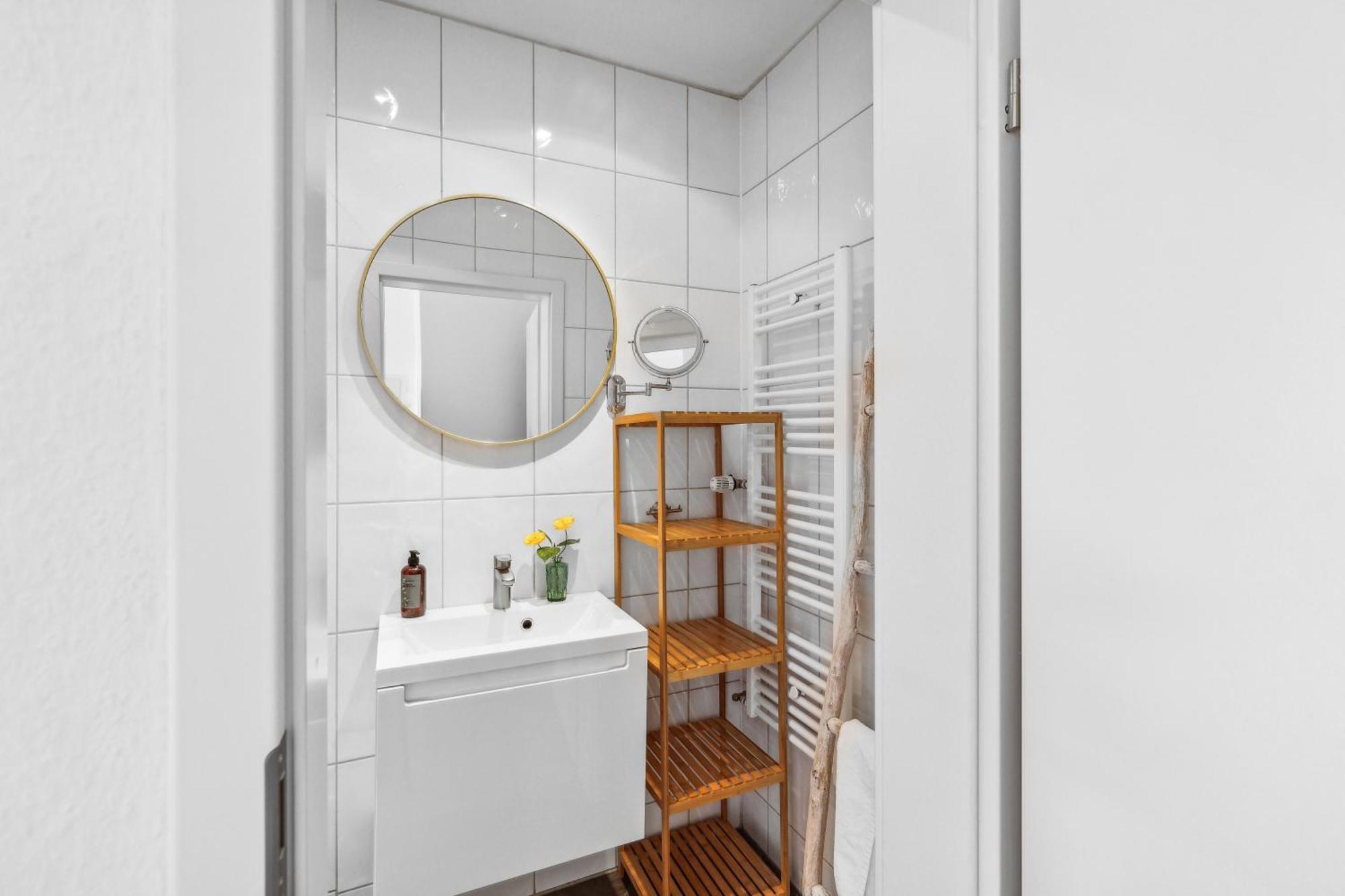 Citychalet- 73M2-Boxspringbett-Neu Renoviert-Kueche-Sehr Ruhig Bochum Exterior foto
